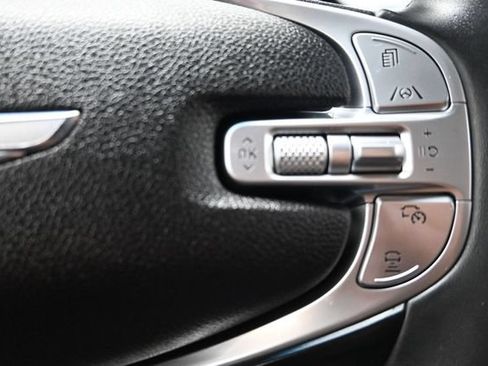Used 2022 Genesis GV70 2.5T w/ Advanced Package AWD/4WD image 19