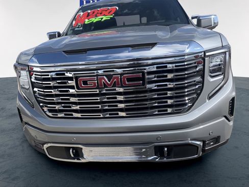 Used 2026 GMC Sierra 1500 Denali image 2