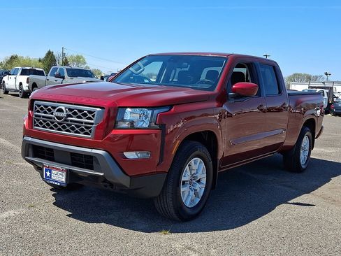 Used 2023 Nissan Frontier SV w/ Technology Package AWD/4WD image 5