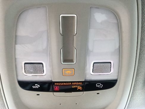 Used 2023 Volvo XC40 B5 Plus w/ Driver Assist Package image 29