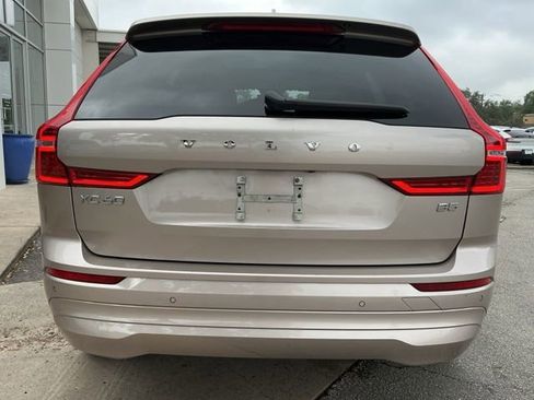 Certified 2023 Volvo XC60 B5 Core FWD image 9