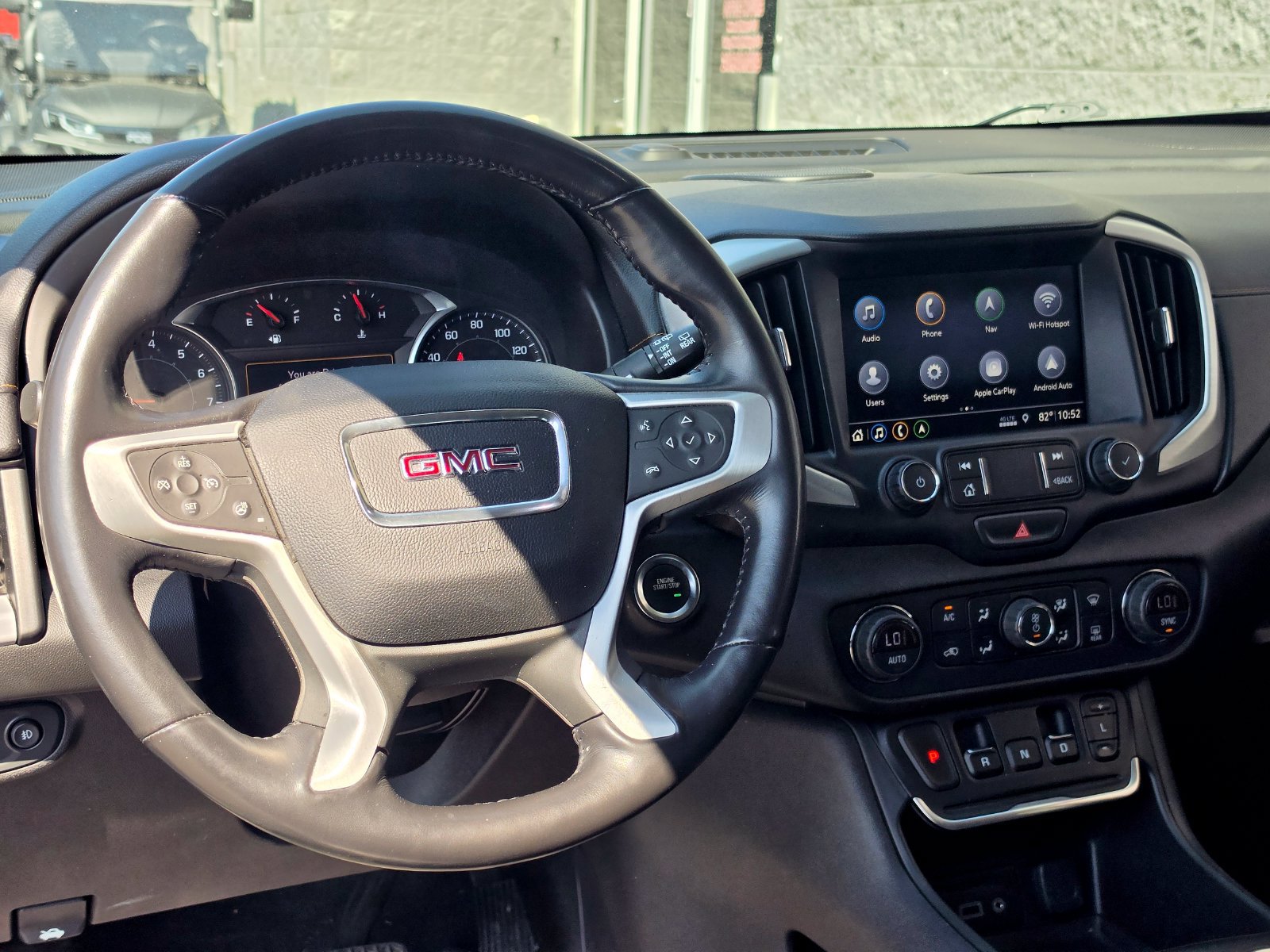 Used 2019 GMC Terrain SLT w/ Preferred Package AWD/4WD image 9