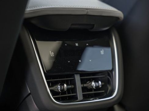 New 2026 Volvo EX90 Ultra image 31