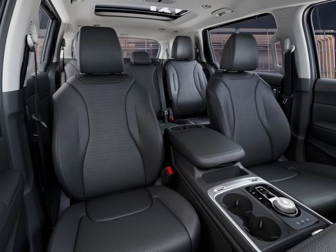 New 2026 Kia Carnival SX Prestige FWD image 15