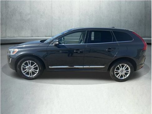 Used 2016 Volvo XC60 T5 Premier w/ Proximity Package AWD/4WD image 2