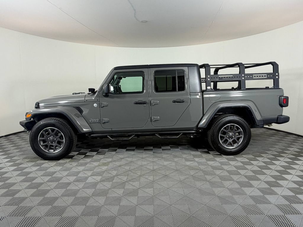 Used 2020 Jeep Gladiator Overland w/ Popular Equipment Package AWD/4WD image 6