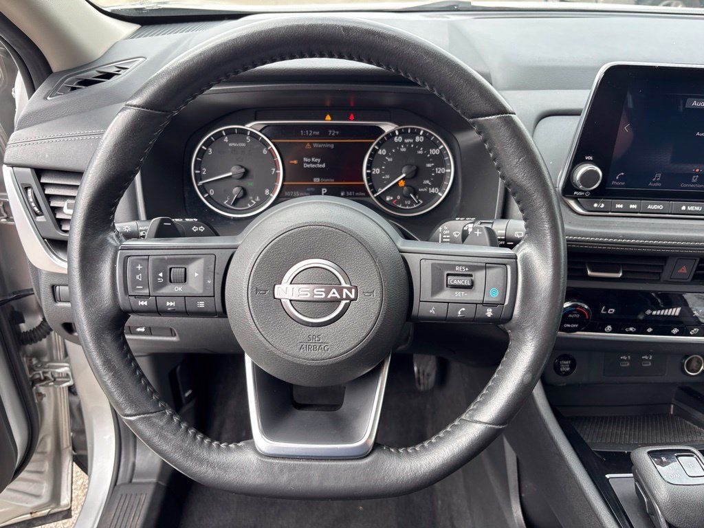 Certified 2024 Nissan Rogue SV w/ SV Premium Package AWD/4WD image 12
