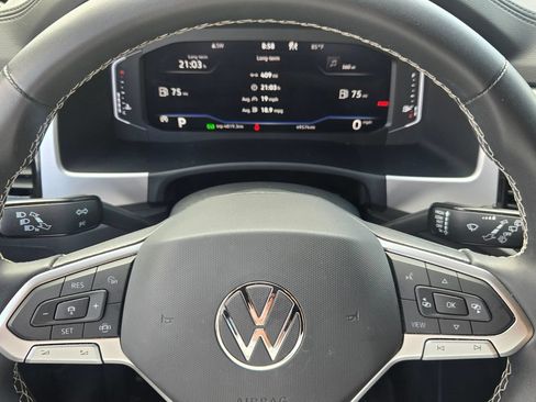 Used 2022 Volkswagen Atlas Cross Sport SE AWD/4WD image 23