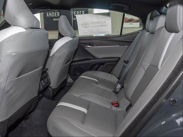 New 2026 Toyota Camry SE FWD image 18