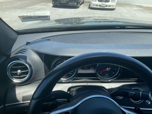 Used 2019 Mercedes-Benz E 450 4MATIC Sedan image 25