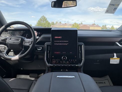 New 2026 GMC Yukon Denali w/ Sun & Power Step Package AWD/4WD image 15