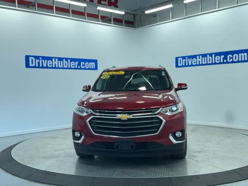 Used 2020 Chevrolet Traverse LT w/ Driver Confidence II Package image 6