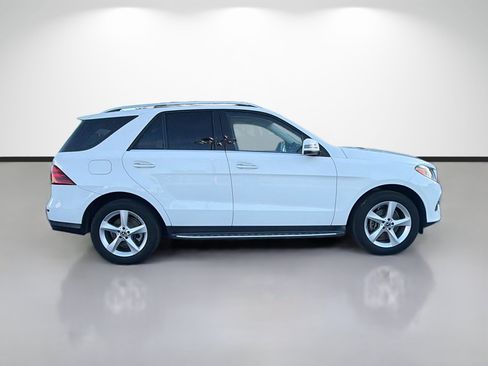 Used 2018 Mercedes-Benz GLE 350 image 2