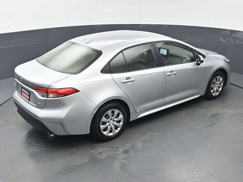 Used 2026 Toyota Corolla LE AWD/4WD image 38