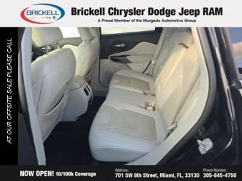 Used 2020 Jeep Cherokee Limited image 9
