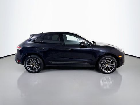 Certified 2023 Porsche Macan Turbo AWD/4WD image 8