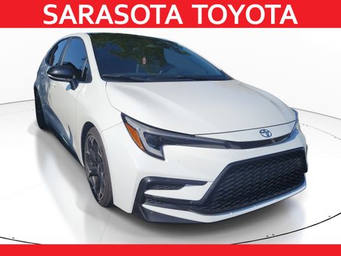 Used 2025 Toyota Corolla FX w/ Convenience Package FWD image 1