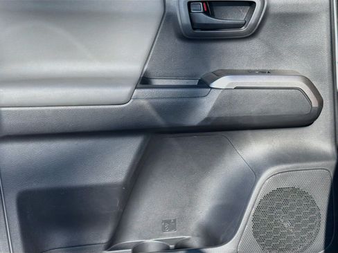 Used 2023 Toyota Tacoma SR5 RWD image 22