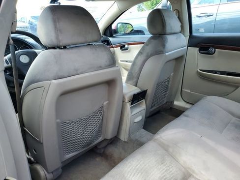 Used 2007 Saturn Aura XE FWD image 25