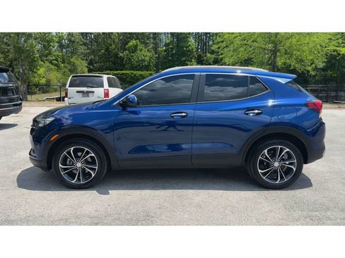 Used 2023 Buick Encore GX Select w/ Safety Package II FWD image 5