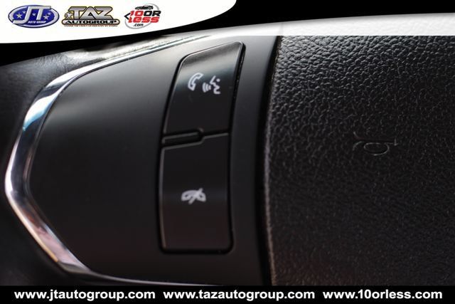 Used 2013 Chevrolet Corvette Convertible w/ 3LT Preferred Equipment Group RWD image 27