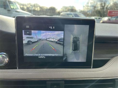 Certified 2022 Lincoln Corsair Reserve w/ Equipment Group 201A image 18