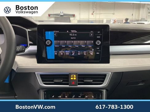 New 2026 Volkswagen Taos SE image 21