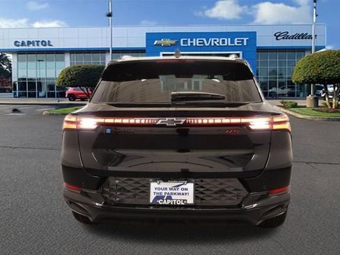 New 2026 Chevrolet Equinox EV RS image 3