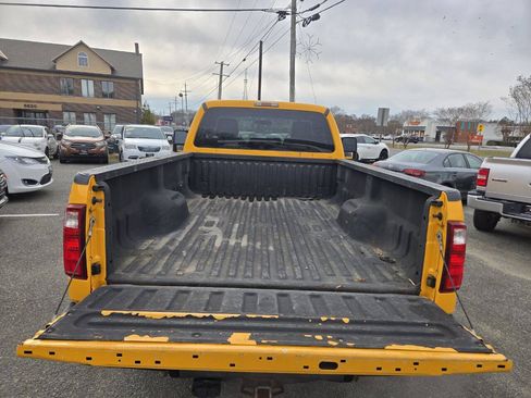 Used 2014 Ford F250 XL w/ Snow Plow Prep Package AWD/4WD image 14