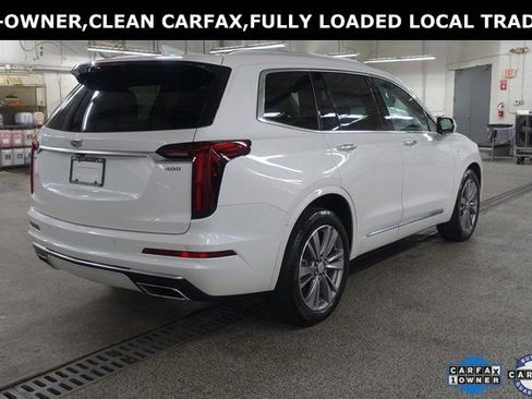 Used 2022 Cadillac XT6 Premium Luxury image 7