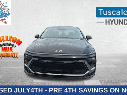 New 2026 Hyundai Sonata SEL FWD image 2