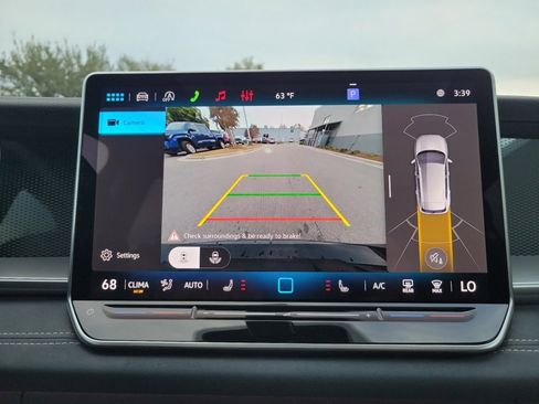 New 2026 Volkswagen Tiguan SE FWD image 19