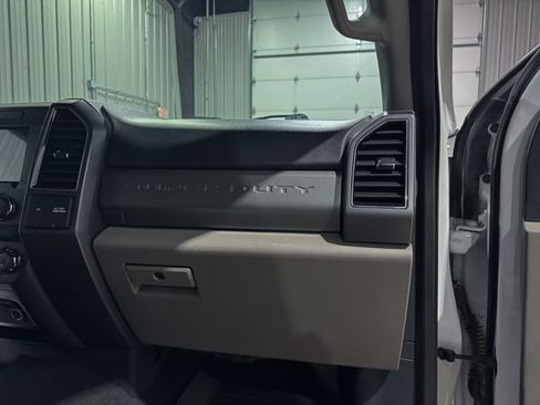Used 2022 Ford F250 XLT w/ XLT Value Package AWD/4WD image 25