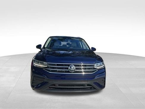 Used 2023 Volkswagen Tiguan SE image 7