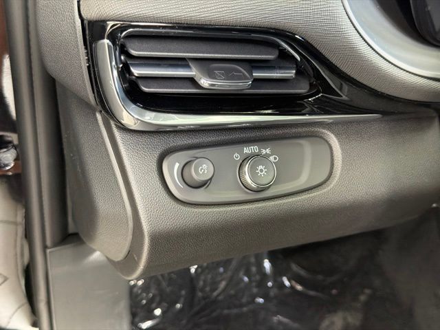New 2026 Buick Envista Sport Touring w/ Convenience I Package FWD image 21