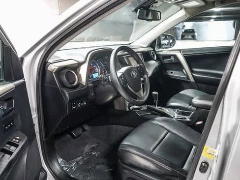 Used 2014 Toyota RAV4 Limited w/ Technology Package image 18