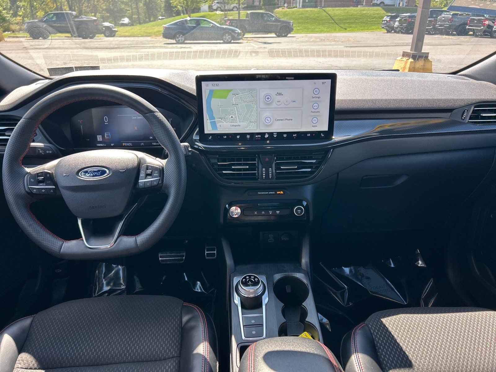 Used 2023 Ford Escape ST-Line AWD/4WD image 3