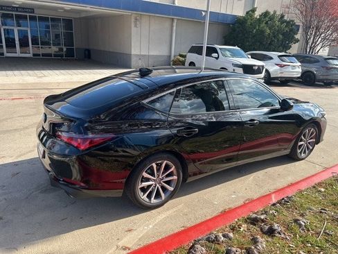 Used 2023 Acura Integra image 3