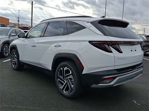 New 2026 Hyundai Tucson Limited image 3