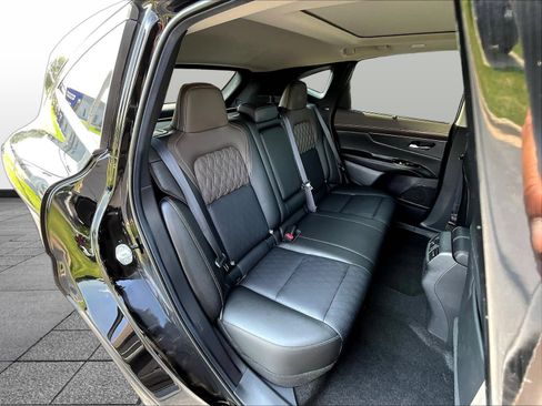 Used 2025 Nissan Murano Platinum w/ Cargo Package AWD/4WD image 28