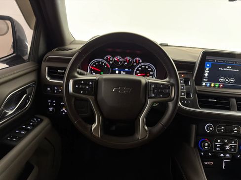 Used 2021 Chevrolet Tahoe Z71 w/ Rear Media and Nav Package AWD/4WD image 18