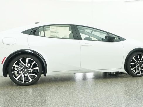 New 2027 Toyota Prius Plug-In Hybrid w/ Limited Premium Package FWD image 26