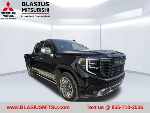 Used 2025 GMC Sierra 1500 Denali Ultimate AWD/4WD image 1