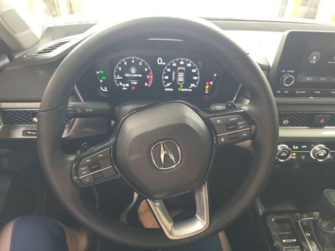 Used 2025 Acura Integra FWD image 15
