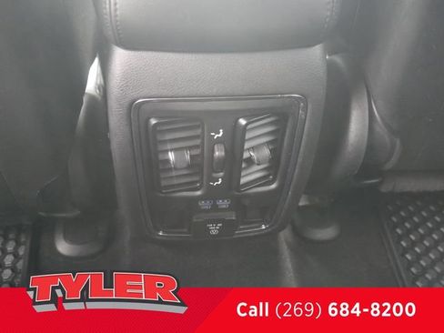 Used 2021 Jeep Grand Cherokee Limited AWD/4WD image 40