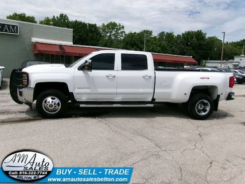 Used 2019 Chevrolet Silverado 3500 LTZ w/ Duramax Plus Package AWD/4WD image 2