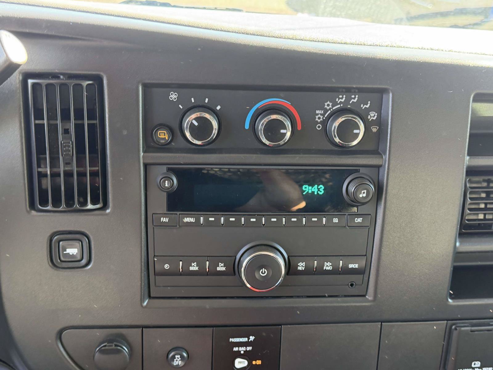 Used 2025 Chevrolet Express 2500 w/ Driver Convenience Package RWD image 25