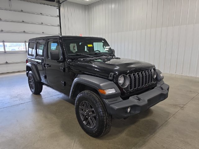 Used 2025 Jeep Wrangler Unlimited Sport AWD/4WD image 2