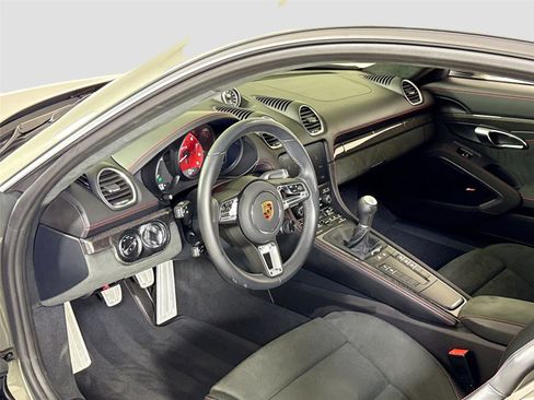 Used 2024 Porsche 718 Cayman GTS RWD image 13