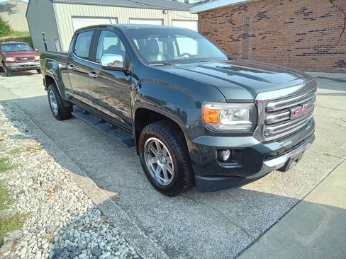 Used 2017 GMC Canyon SLT AWD/4WD image 2